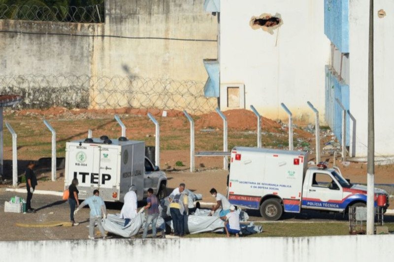 Resultado de imagem para Quatro presos sÃ£o encontrados mortos no pavilhÃ£o 5 da PenitenciÃ¡ria de AlcaÃ§uz